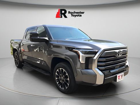 Used 2023 Toyota Tundra Limited w/ Power Package AWD/4WD image 1