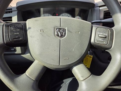 Used 2008 Dodge Ram 1500 Truck SLT image 14