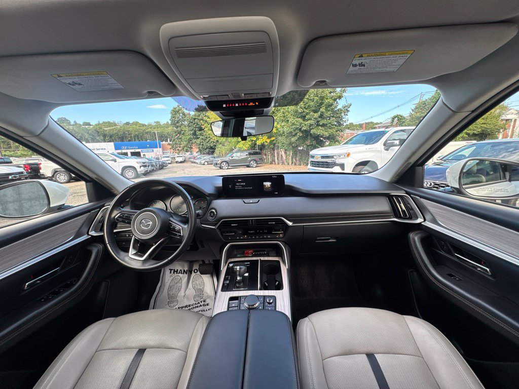 Used 2024 MAZDA CX-90 3.3 Turbo w/ Preferred Package AWD/4WD image 25