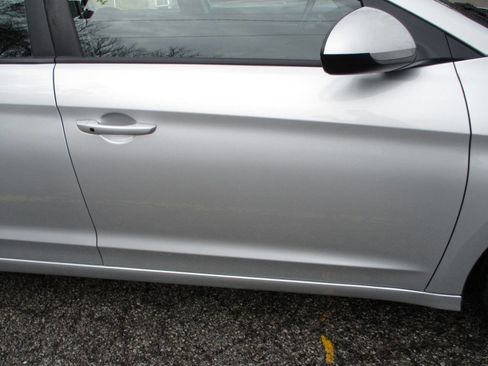 Used 2018 Hyundai Elantra Value Edition image 21