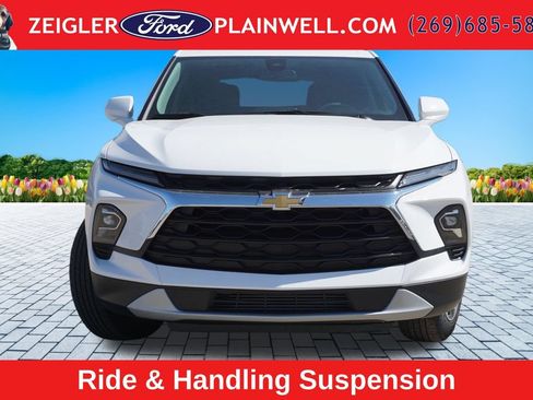 Used 2024 Chevrolet Blazer LT w/ Convenience Package FWD image 8