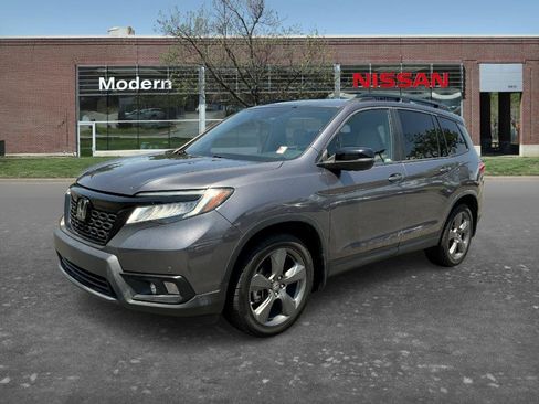 Used 2021 Honda Passport Touring image 1