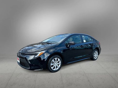 New 2026 Toyota Corolla LE image 1