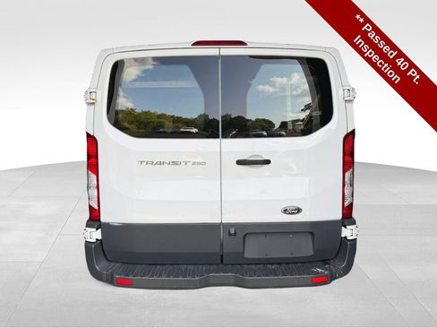 Used 2016 Ford Transit 250 130 Low Roof w/ Exterior Upgrade Package RWD image 7