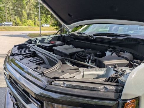 New 2026 Chevrolet Silverado 1500 ZR2 image 40