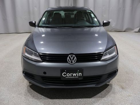 Used 2013 Volkswagen Jetta S image 8