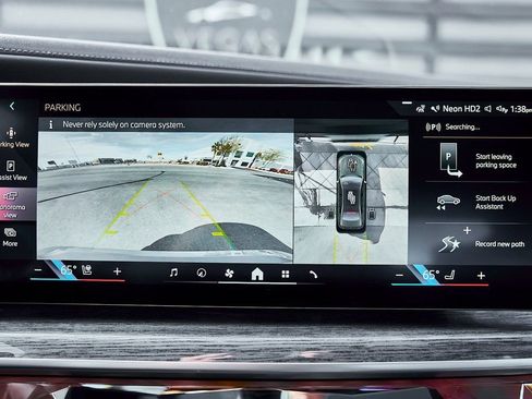 Used 2024 BMW 760i xDrive image 79