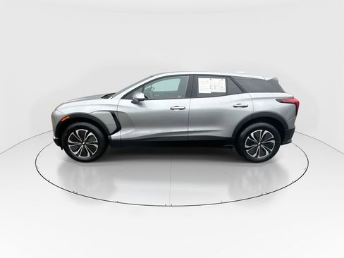 New 2025 Chevrolet Blazer EV LT AWD/4WD image 5