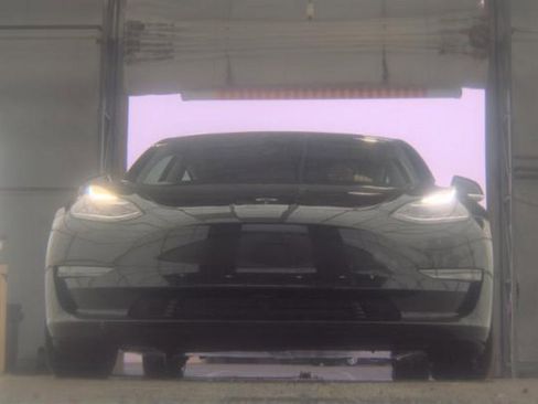 Used 2019 Tesla Model 3 Long Range image 3