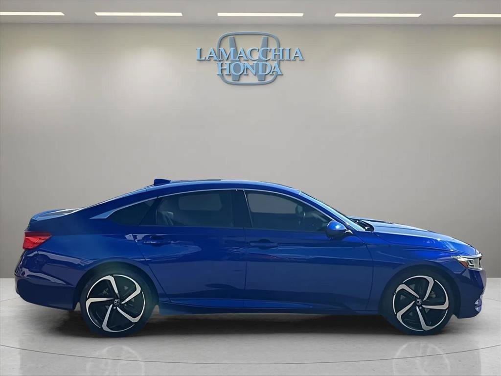Used 2018 Honda Accord Sport image 6