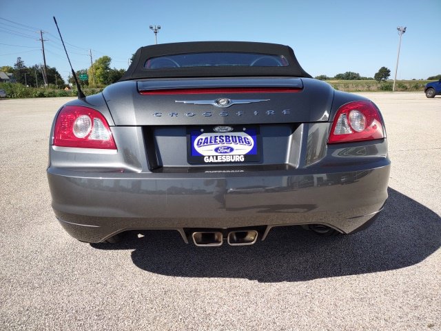 Used 2005 Chrysler Crossfire Limited RWD image 4