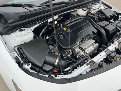 Used 2024 Chevrolet Malibu LT w/ Sport Edition image 39