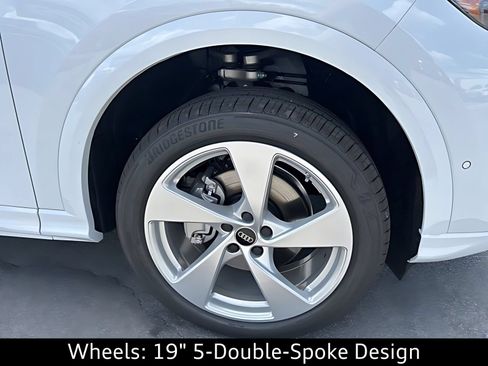 New 2026 Audi Q5 Premium Plus AWD/4WD image 11
