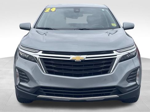 Used 2024 Chevrolet Equinox LT w/ LPO, Floor Liner Package image 9