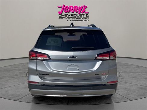 Used 2024 Chevrolet Equinox RS w/ RS Leather Package image 4