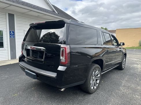 Used 2016 GMC Yukon XL Denali w/ Open Road Package AWD/4WD image 8