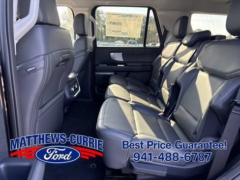 New 2026 Ford Expedition Active RWD image 13