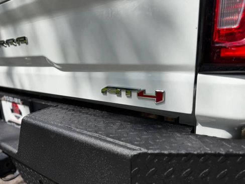 Used 2021 GMC Sierra 2500 AT4 w/ AT4 Premium Plus Package AWD/4WD image 66