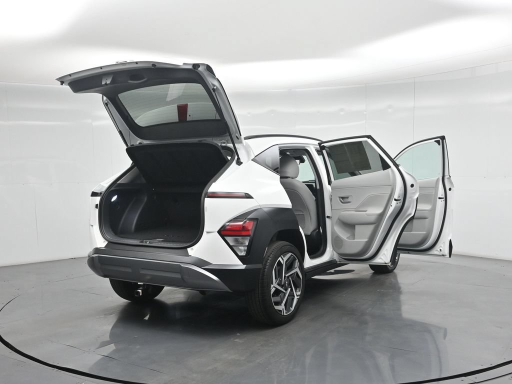 Used 2026 Hyundai Kona SEL Premium AWD/4WD image 5