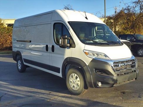 New 2024 RAM ProMaster 2500 w/ Quick Order Package 22H SLT+ image 3