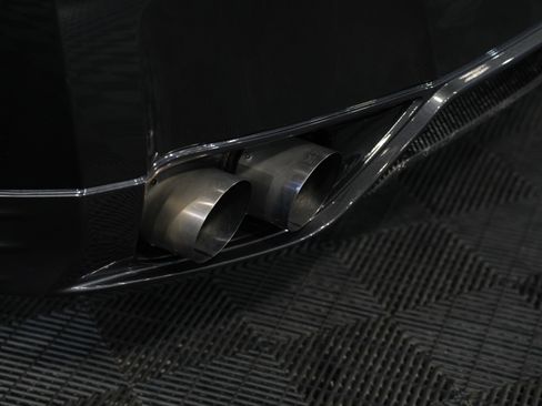 Used 2015 Nissan GT-R Premium image 19