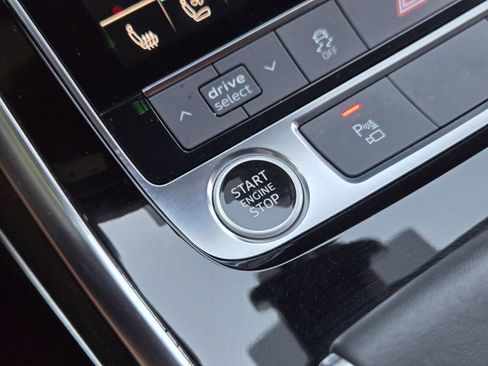 Certified 2022 Audi Q8 Premium Plus w/ Premium Plus Package image 25