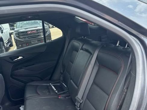 Used 2022 Chevrolet Equinox RS w/ RS Leather Package AWD/4WD image 18