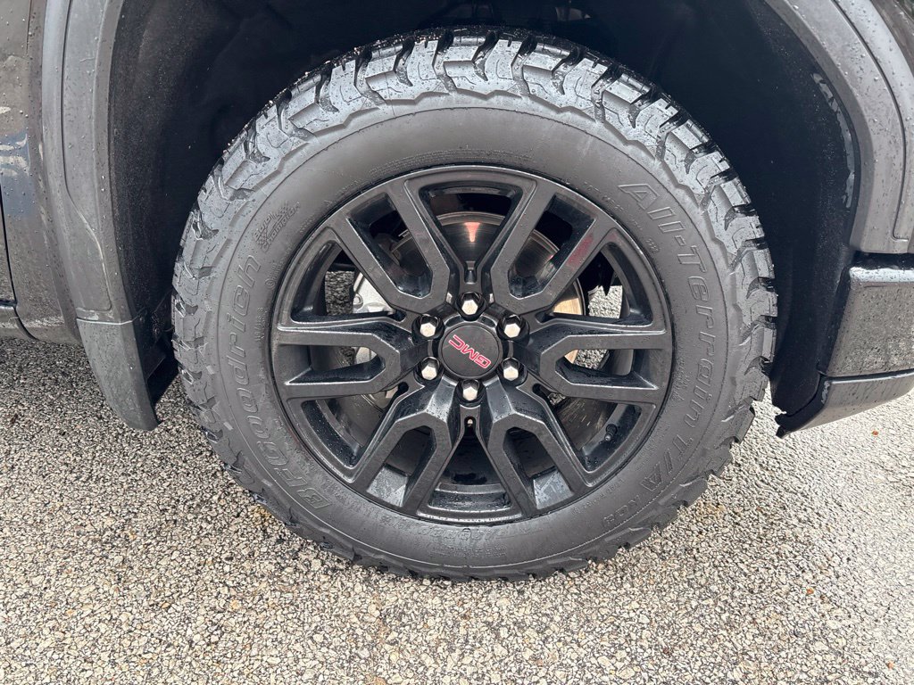 Used 2024 GMC Sierra 1500 Elevation AWD/4WD image 10