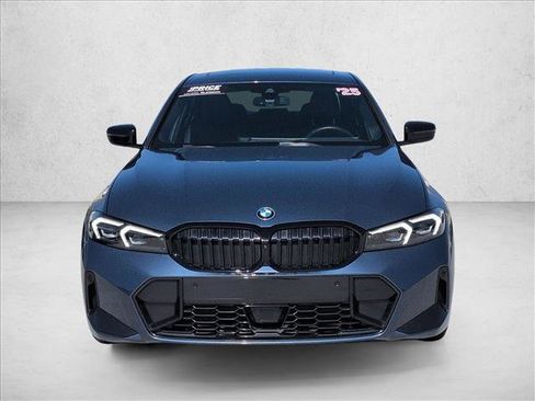 Used 2025 BMW 330i Sedan w/ M Sport Package RWD image 2