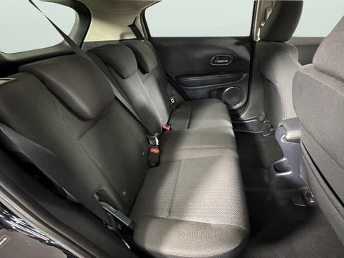 Used 2018 Honda HR-V EX image 29