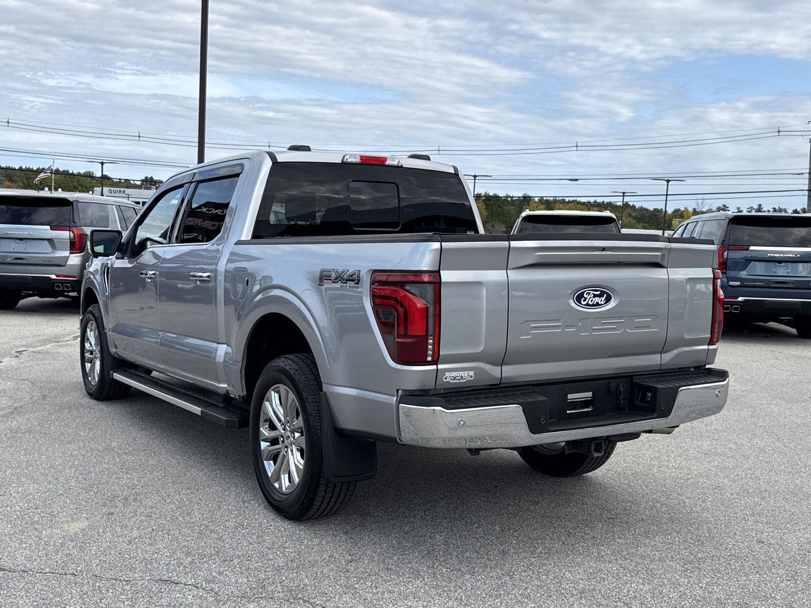 Used 2025 Ford F150 Lariat w/ Equipment Group 502A High AWD/4WD image 11