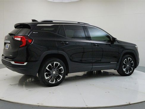 Used 2022 GMC Terrain SLT image 7