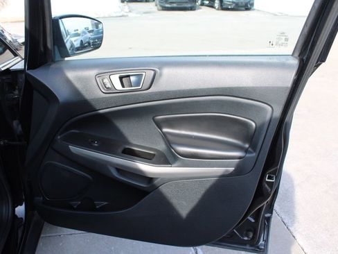 Used 2021 Ford EcoSport Titanium image 22