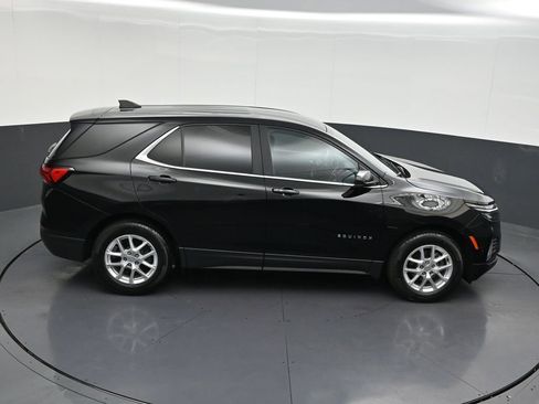 Used 2024 Chevrolet Equinox LT FWD image 25