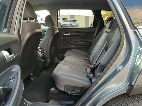 Used 2019 Hyundai Santa Fe SE FWD image 29
