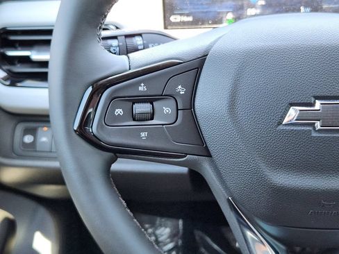New 2027 Chevrolet Bolt LT w/ Comfort Package FWD image 18