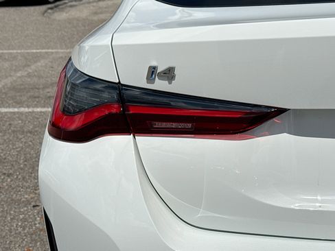 Used 2024 BMW i4 eDrive40 w/ Premium Package image 11