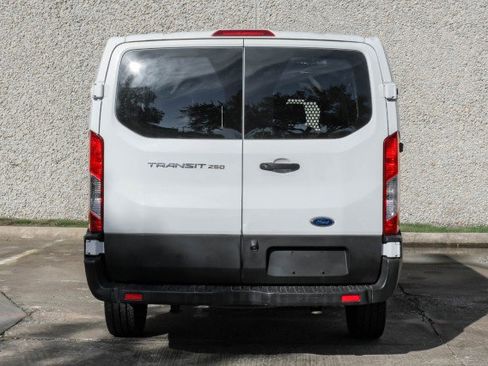 Used 2019 Ford Transit 250 130 Low Roof image 11
