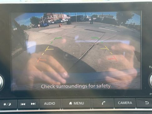 Used 2022 Nissan Altima 2.5 SV FWD image 19