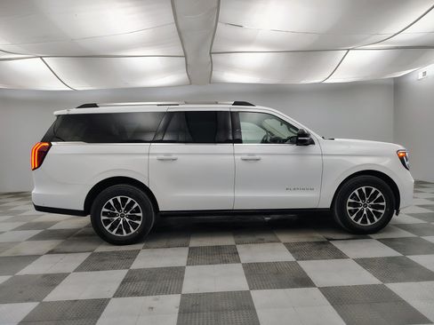 Used 2025 Ford Expedition Max Platinum AWD/4WD image 7