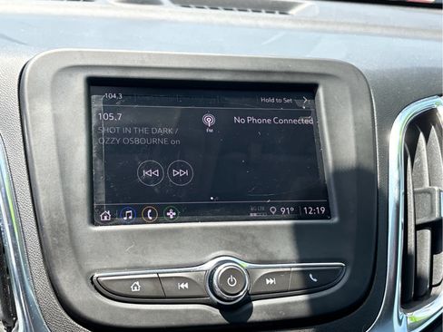Certified 2023 Chevrolet Equinox LT FWD image 11