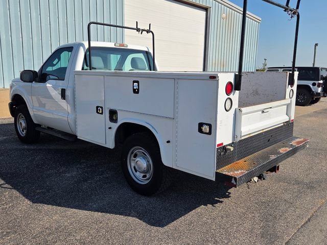 Used 2016 Ford F250 XL AWD/4WD image 4