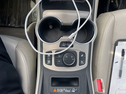 Used 2018 GMC Terrain Denali w/ Advanced Safety Package AWD/4WD image 22