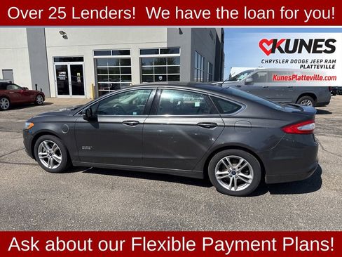 Used 2016 Ford Fusion Energi Titanium w/ Driver Assist Package FWD image 15