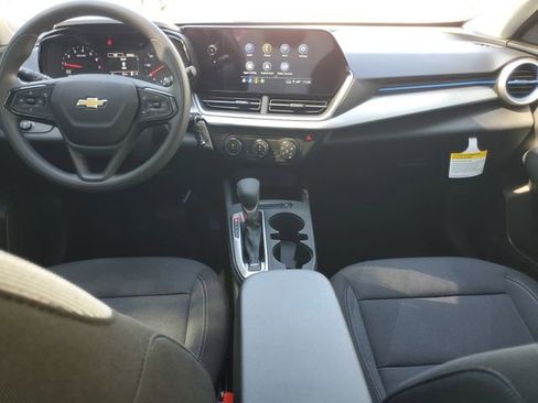 New 2026 Chevrolet Trax LS w/ LS Convenience Package image 8