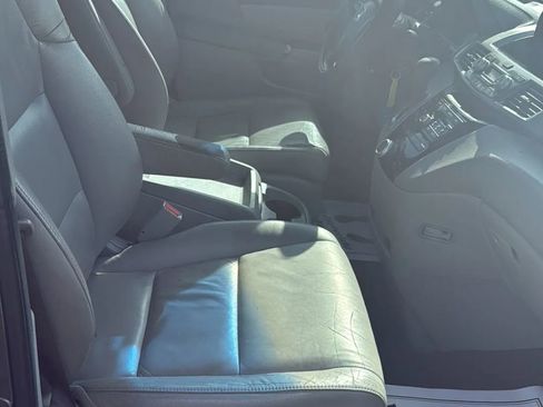 Used 2011 Honda Odyssey EX-L image 10