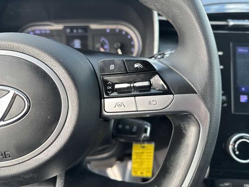 Used 2022 Hyundai Tucson SE image 22
