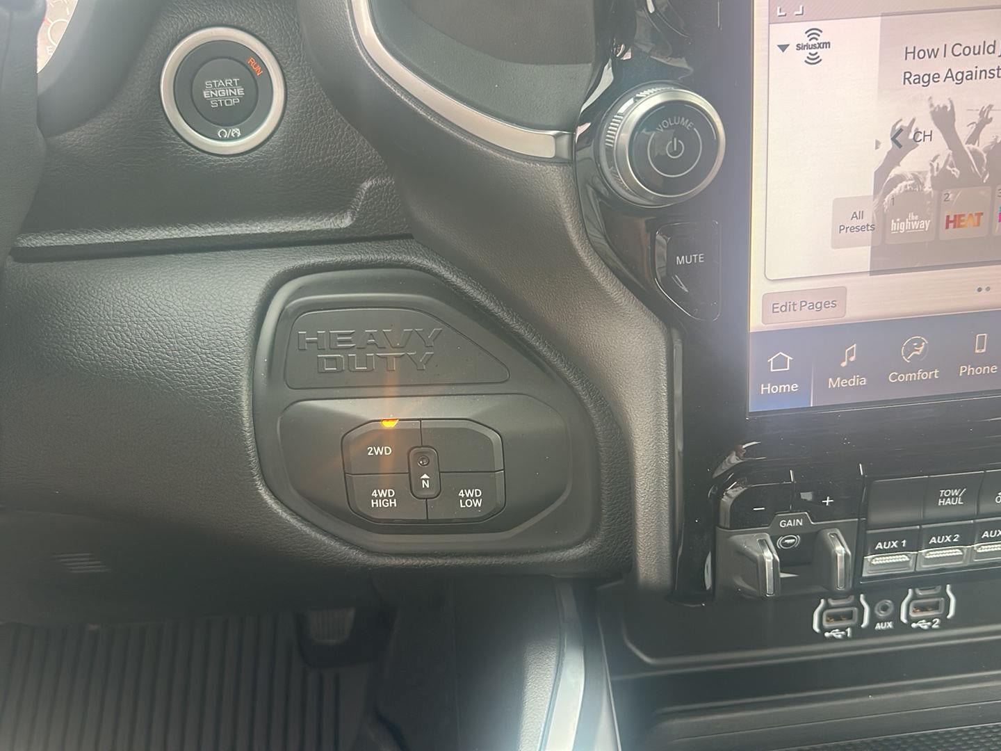 New 2026 RAM 2500 Big Horn AWD/4WD image 15