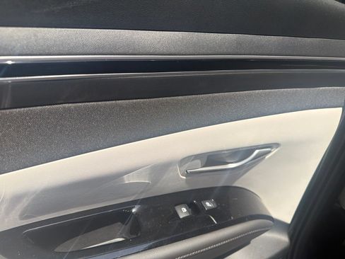 Certified 2024 Hyundai Tucson Limited FWD image 10