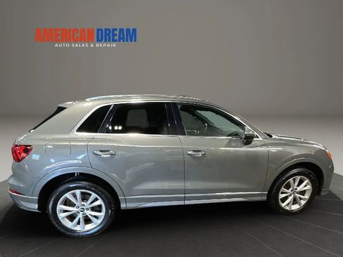 Used 2021 Audi Q3 2.0T Premium w/ Convenience Package AWD/4WD image 6